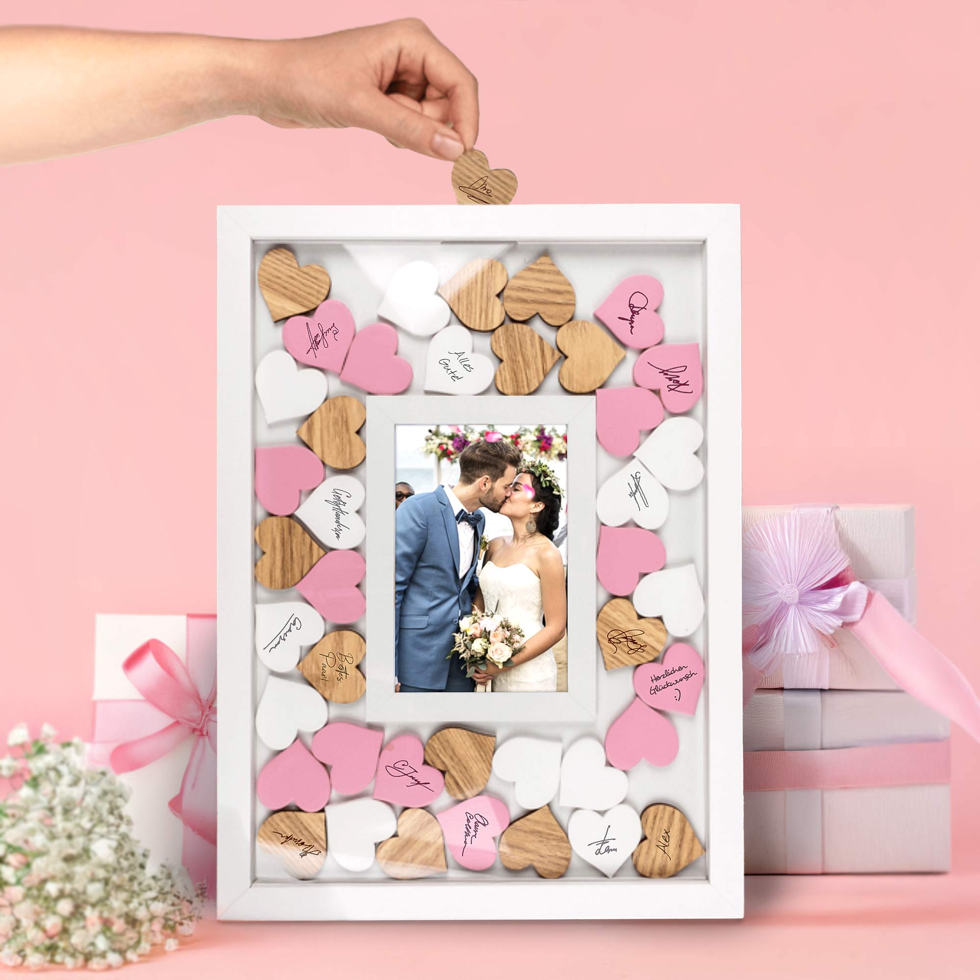 Fotorahmen Gästebuch zur Hochzeit mit Holzherzen