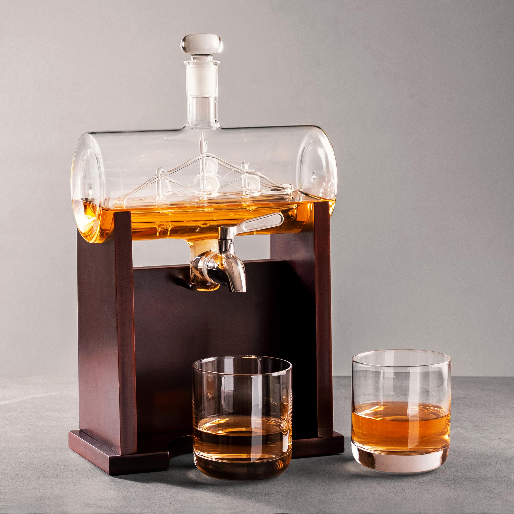 Whisky Set - Fass Karaffe mit 2 Gläsern Whisky Set - Fass Karaffe mit 2 Gläsern