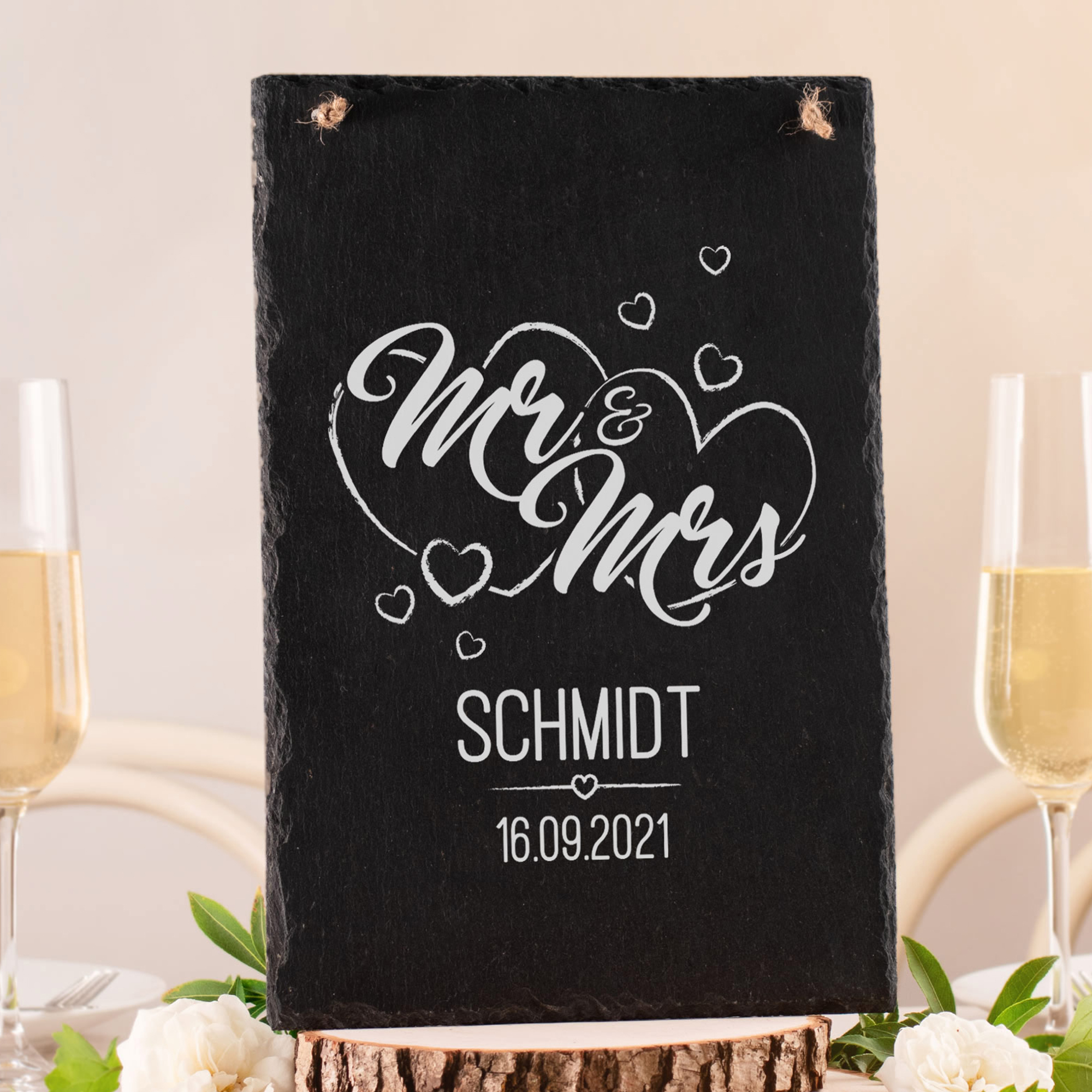 Schieferplatte XXL mit Gravur zur Hochzeit - Mr & Mrs Schieferplatte XXL mit Gravur zur Hochzeit - Mr & Mrs 1